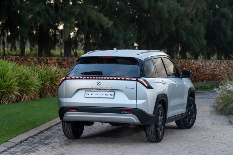 Across : le nouveau SUV hybride de SUZUKI, by koto.ci